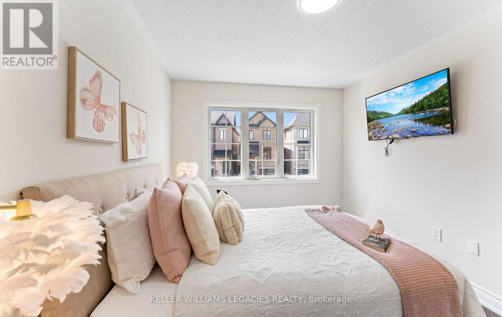 25 VELIA COURT Image 28