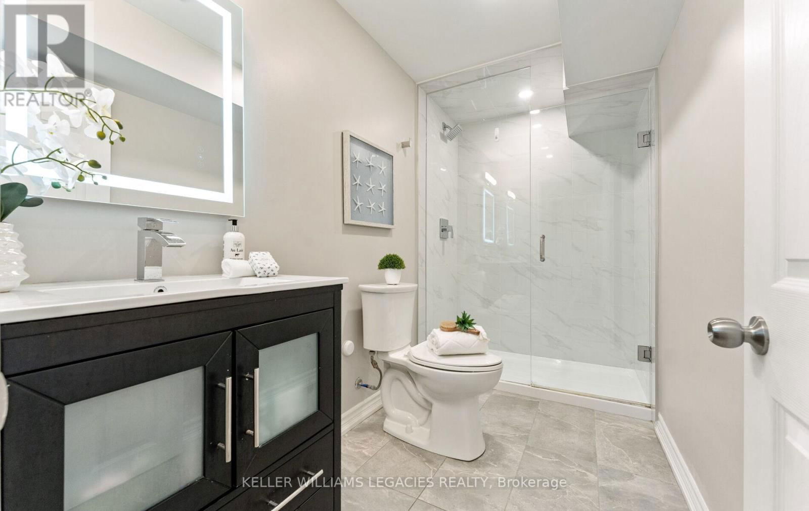 25 VELIA COURT Image 40