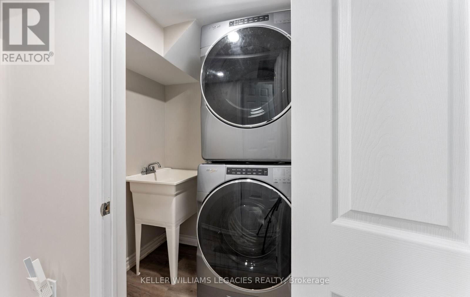 25 VELIA COURT Image 42