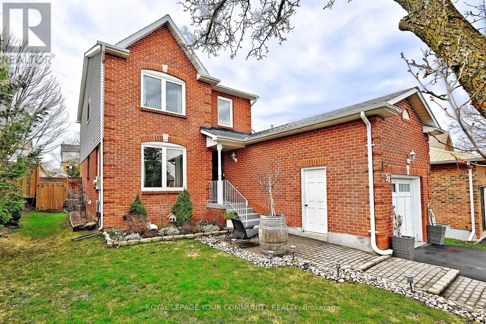 32 SHERIE DRIVE Image 2