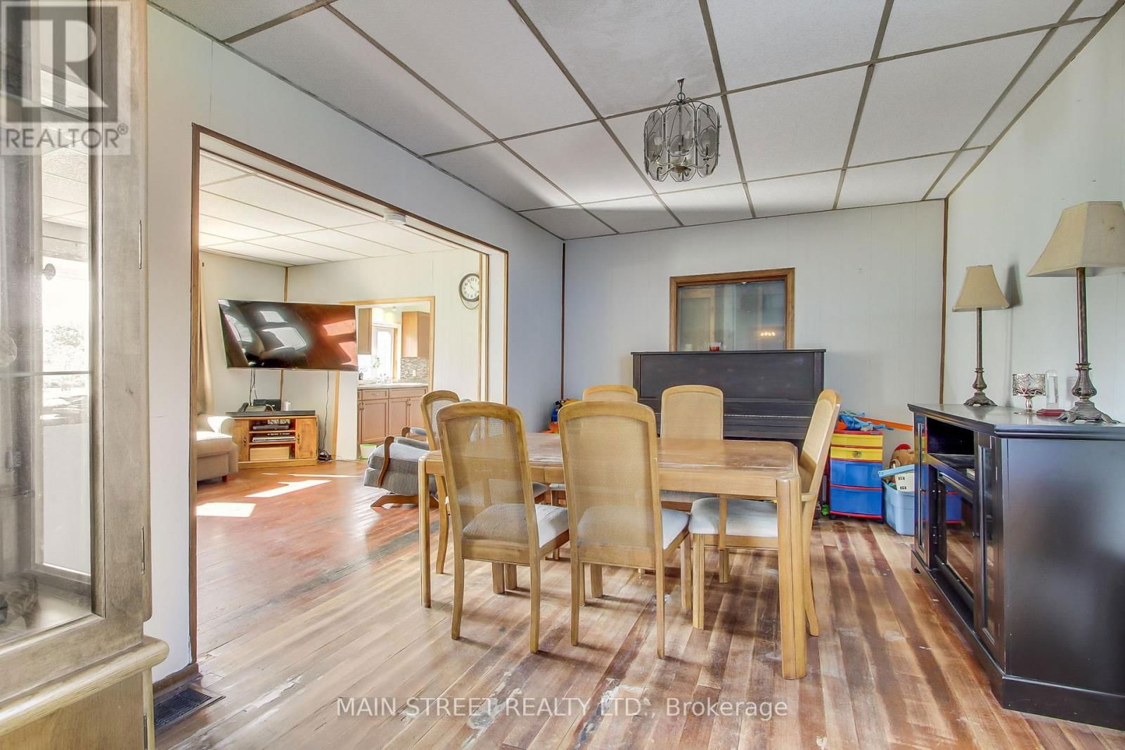 5984 3RD LINE Image 6