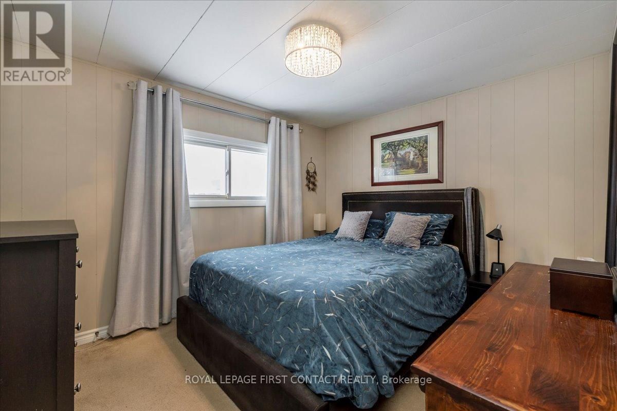 18 HAWTHORNE DRIVE Image 13