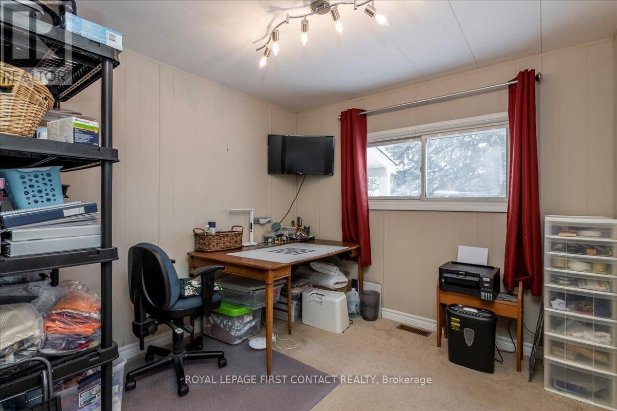 18 HAWTHORNE DRIVE Image 16