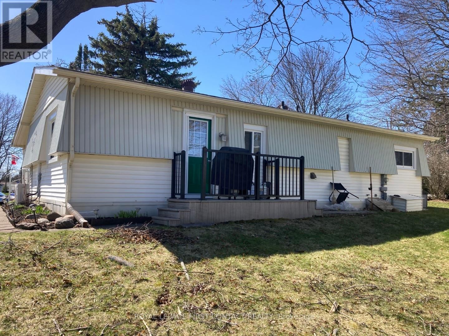 18 HAWTHORNE DRIVE Image 19