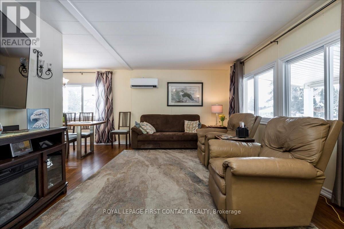 18 HAWTHORNE DRIVE Image 4