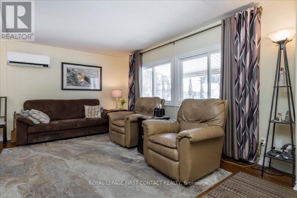 18 HAWTHORNE DRIVE Image 5