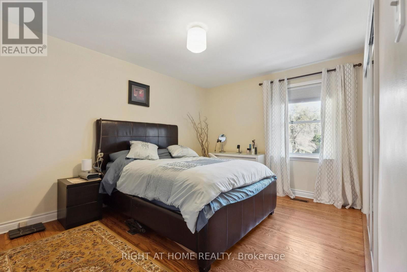 285 LENNOX AVENUE Image 12