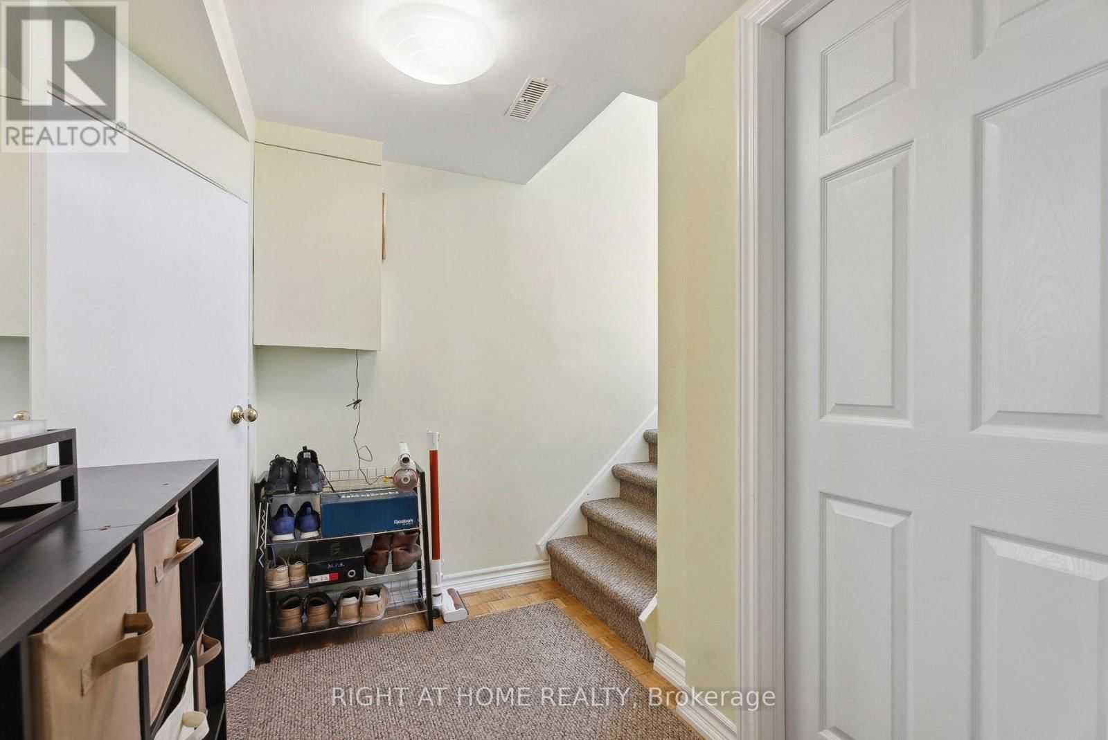 285 LENNOX AVENUE Image 16