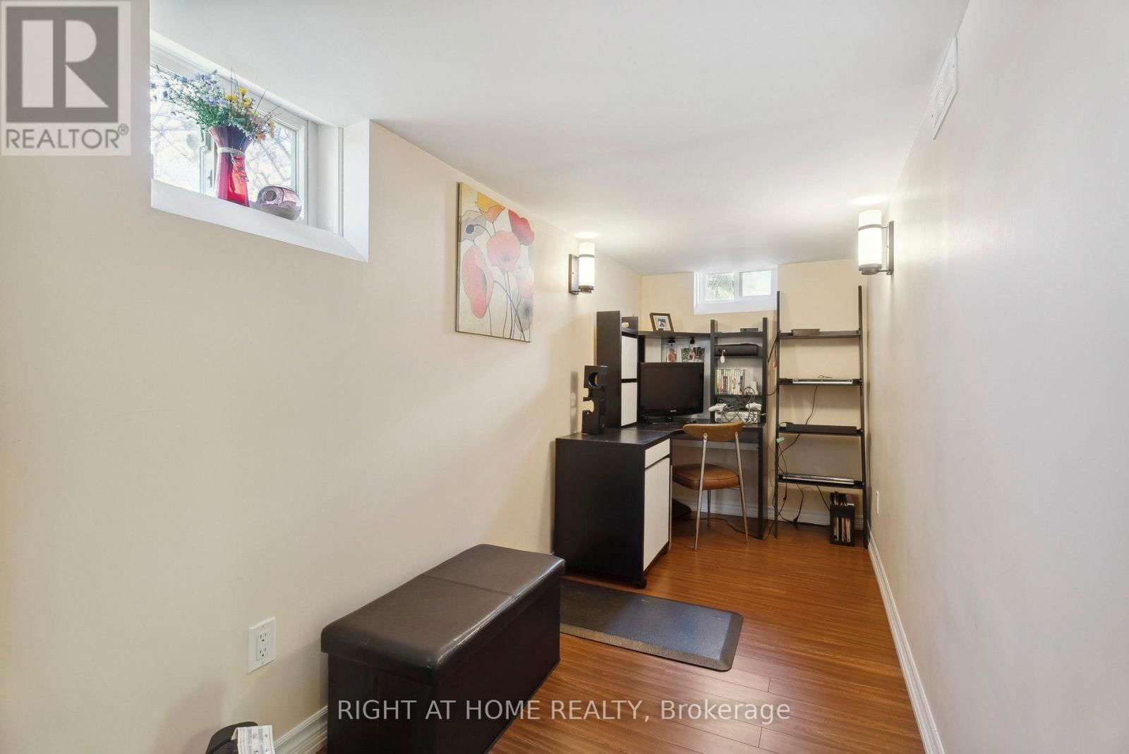 285 LENNOX AVENUE Image 18