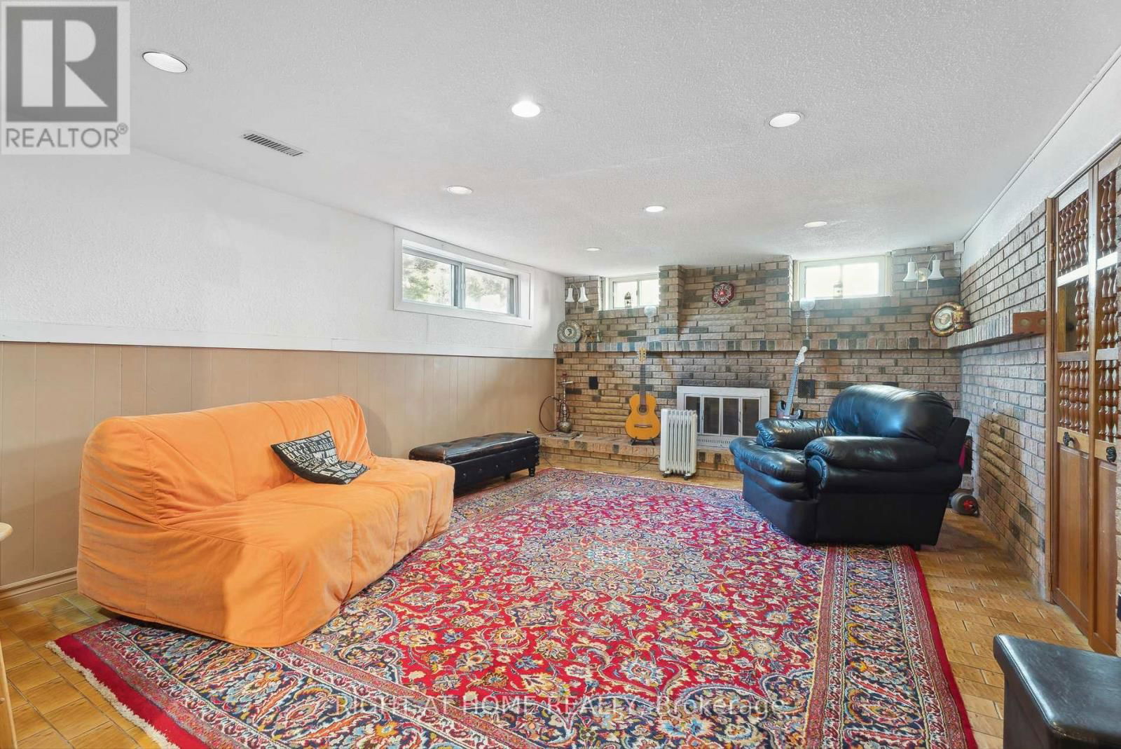 285 LENNOX AVENUE Image 20