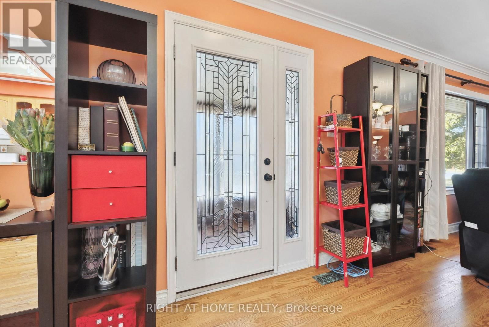 285 LENNOX AVENUE Image 4