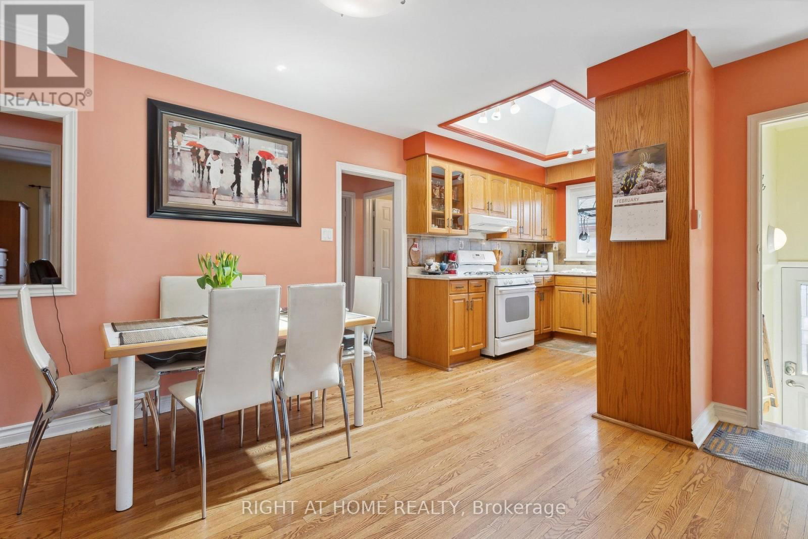 285 LENNOX AVENUE Image 6
