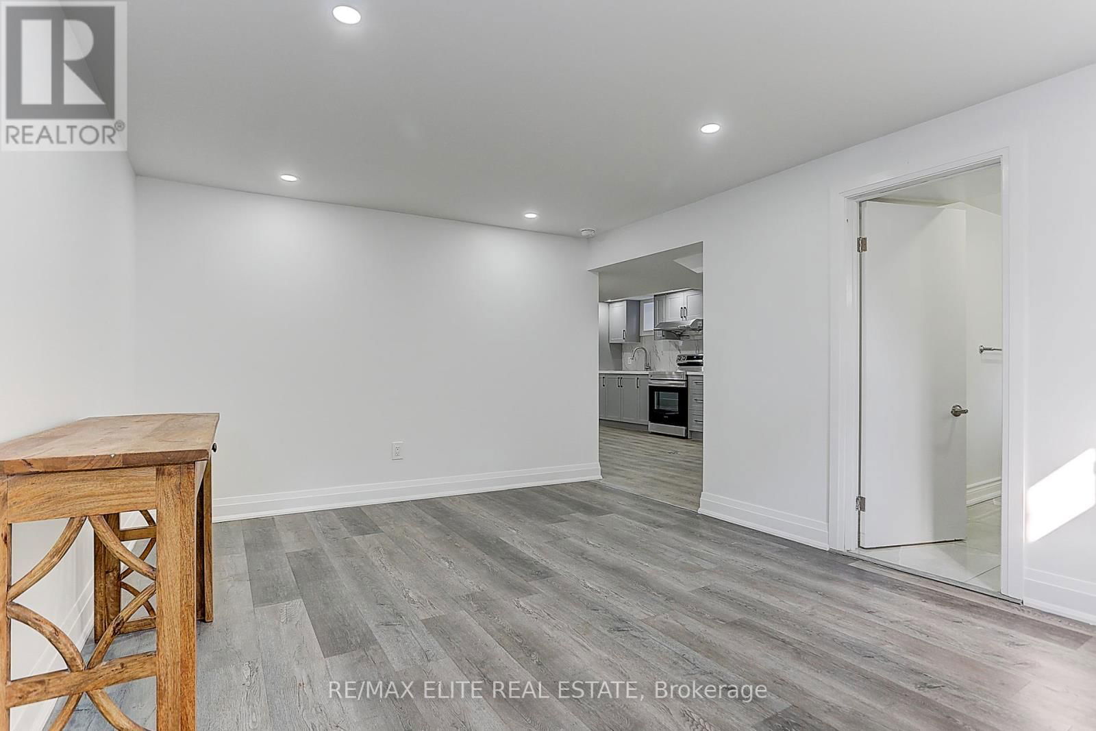 Lower - 181 MAPLE AVENUE Image 6
