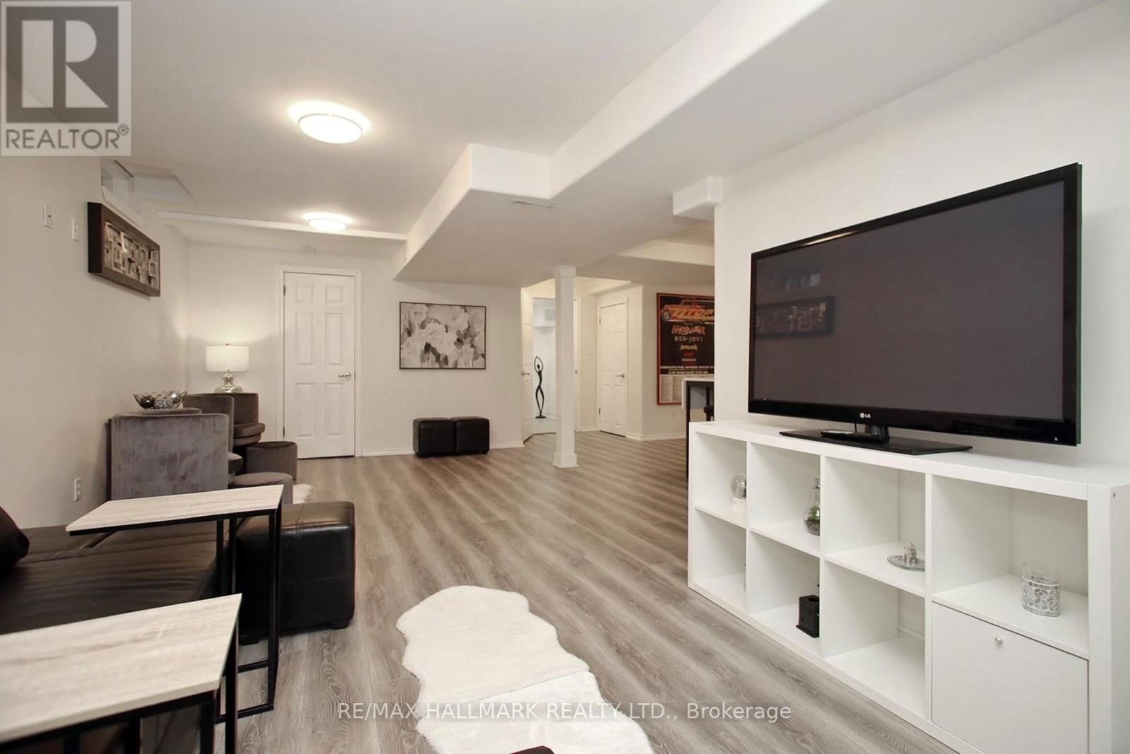 53 RUSSELL BARTON LANE Image 29