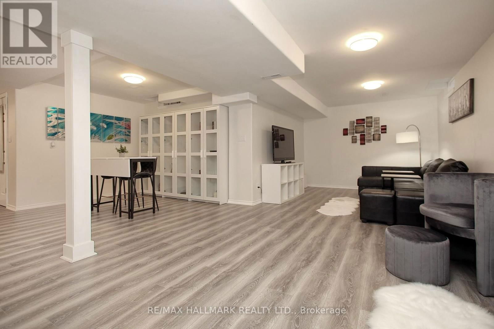 53 RUSSELL BARTON LANE Image 30