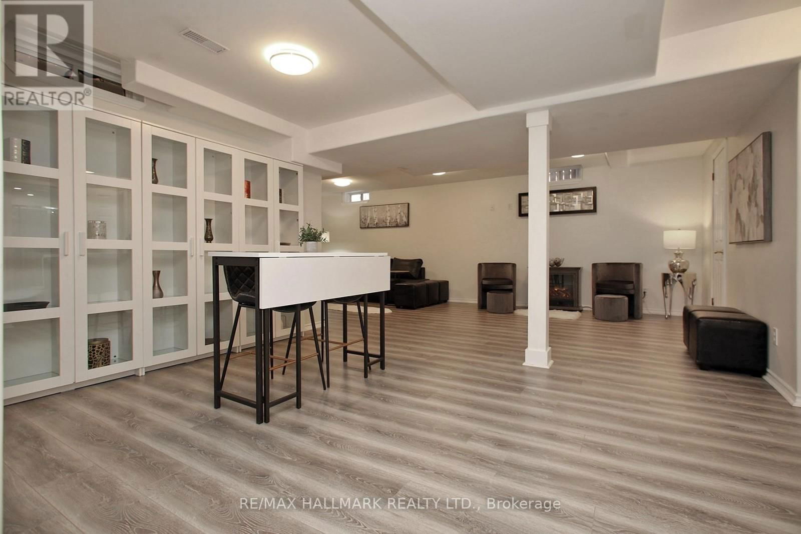 53 RUSSELL BARTON LANE Image 33