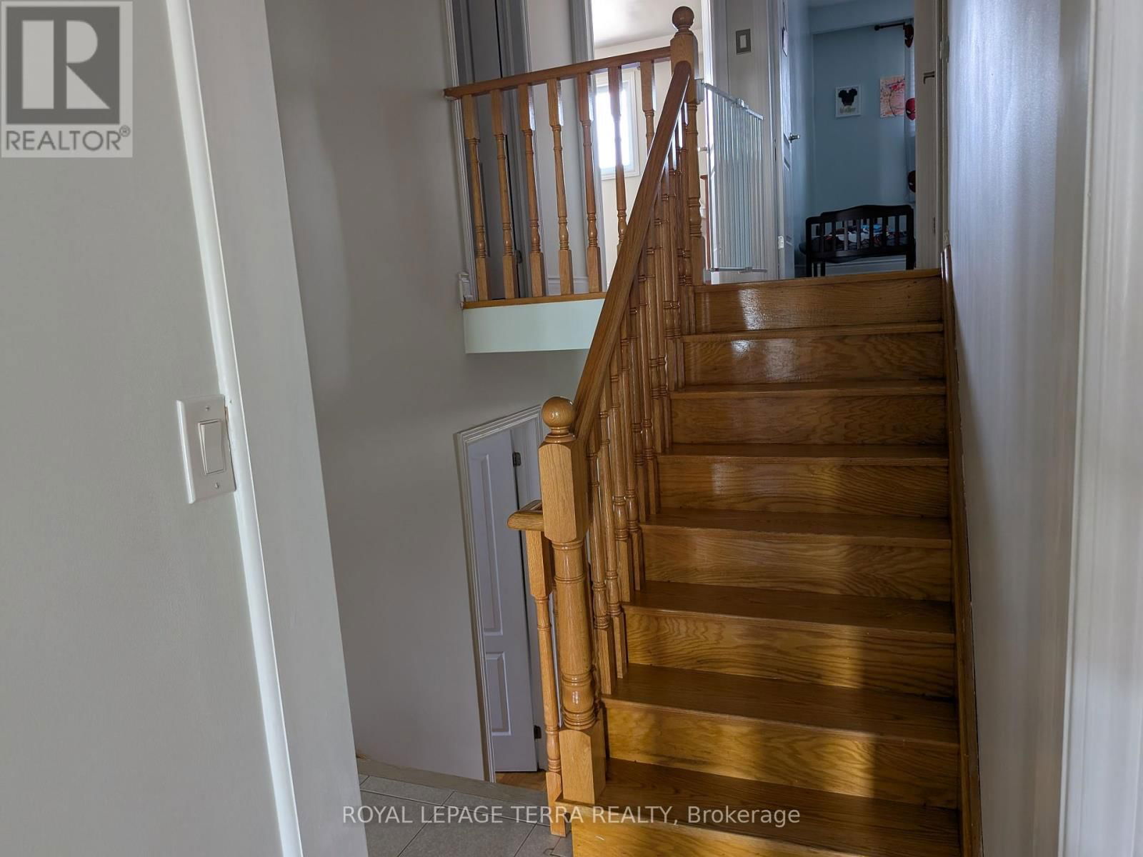174 ANDREW PARK Image 17