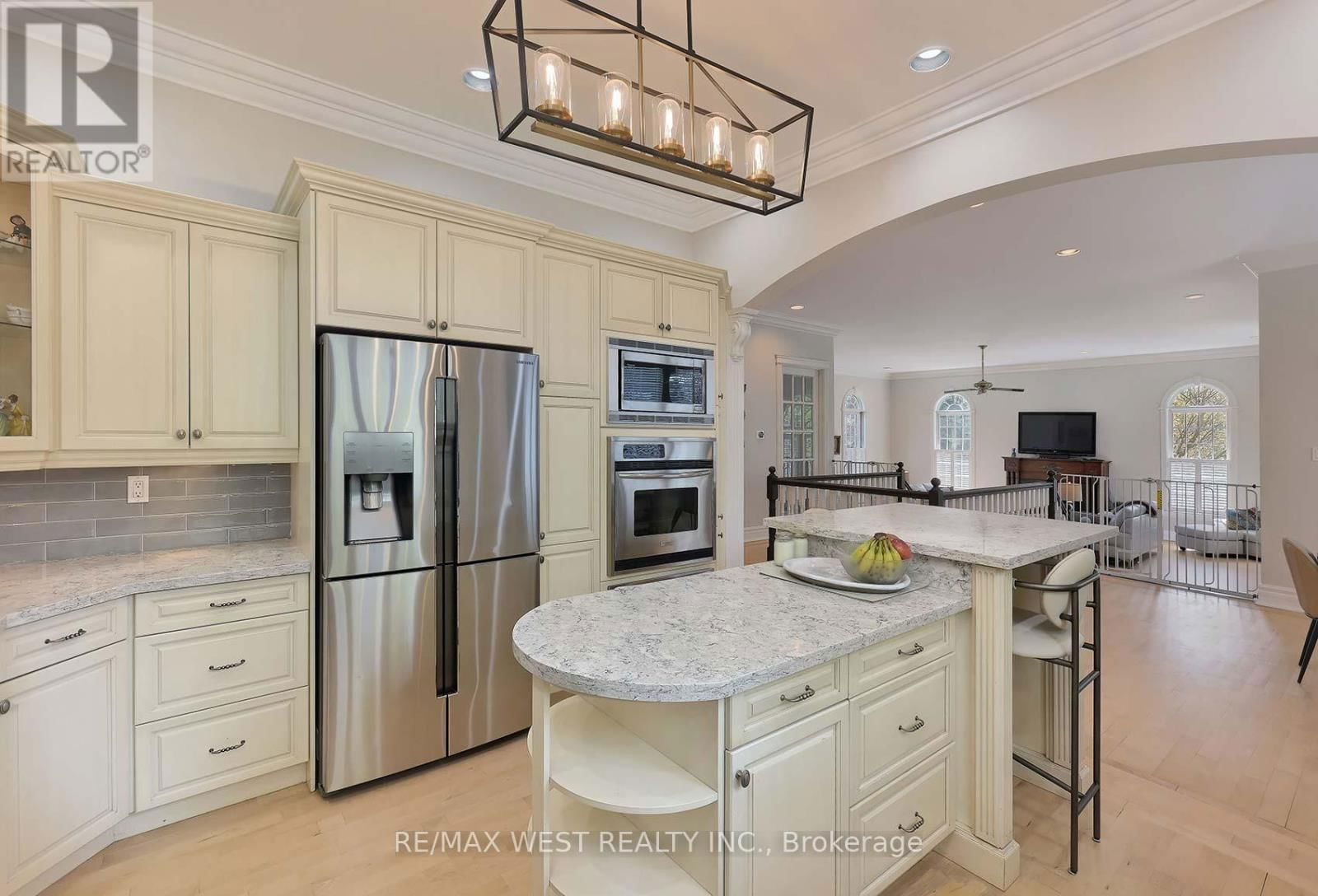 5 HUMBERVIEW DRIVE Image 13