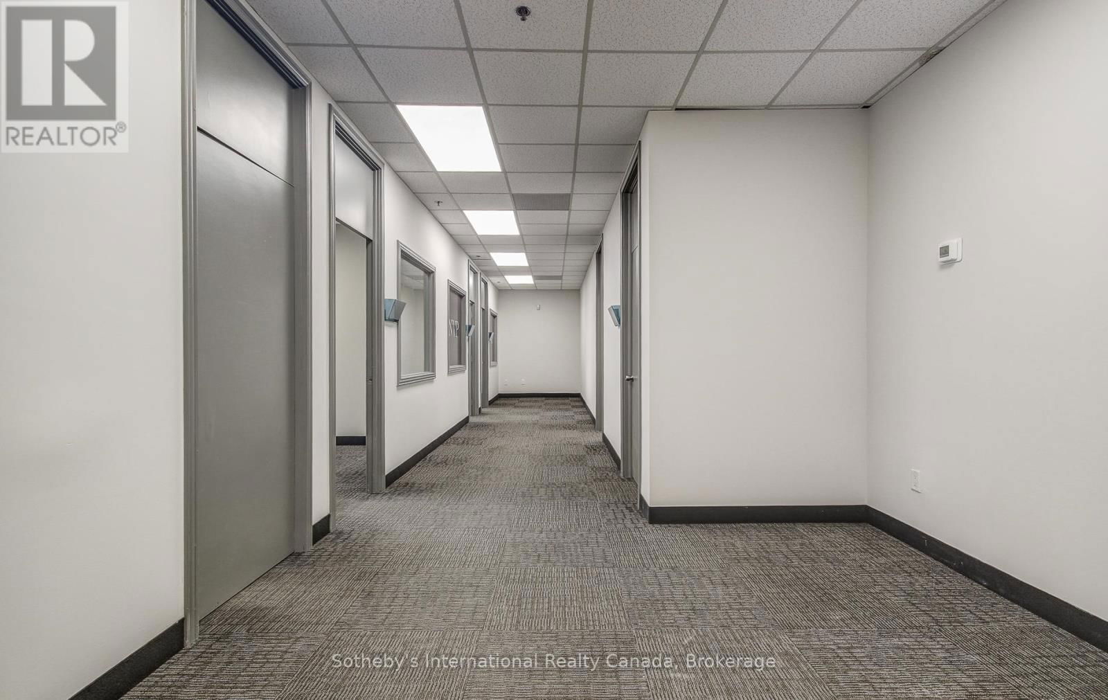 111 CARLAUREN ROAD Image 13