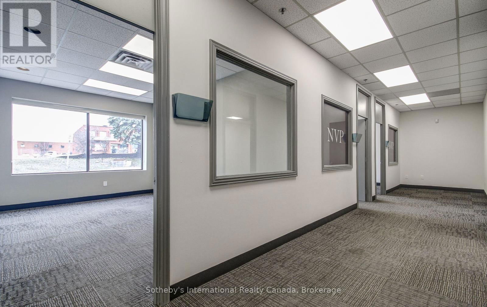 111 CARLAUREN ROAD Image 14