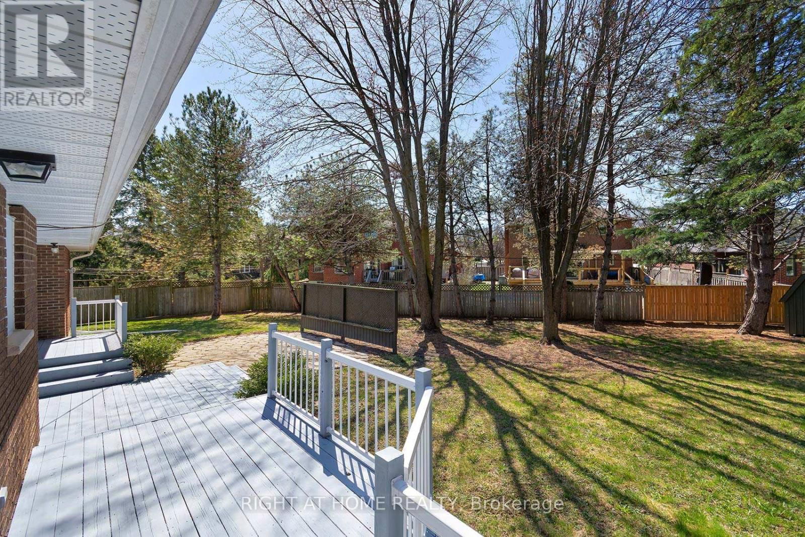17 OAK STREET Image 33