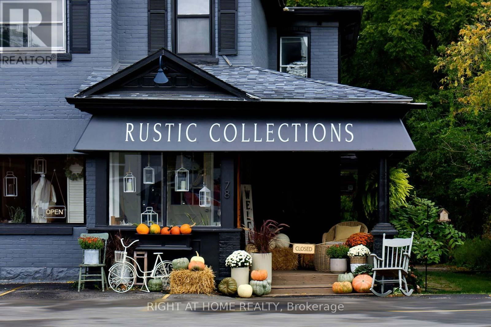 17 OAK STREET Image 46