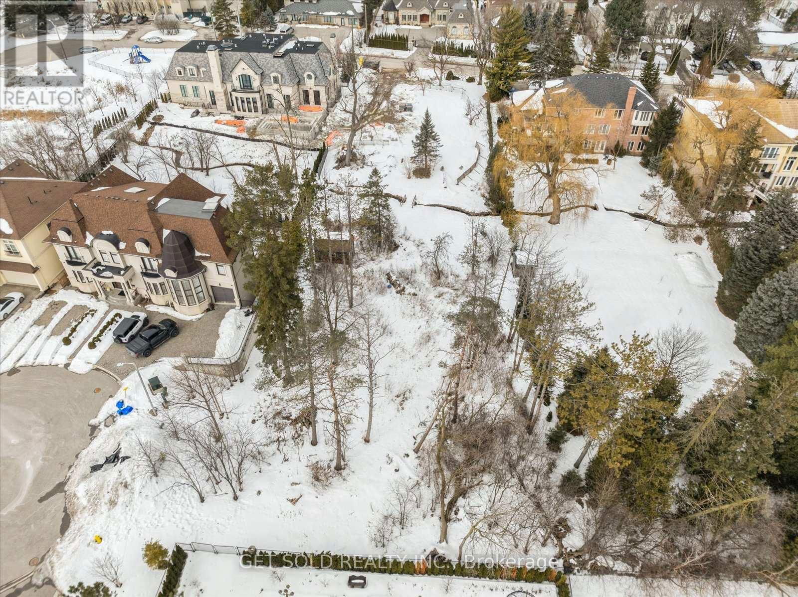 139 THORNRIDGE DRIVE Image 18