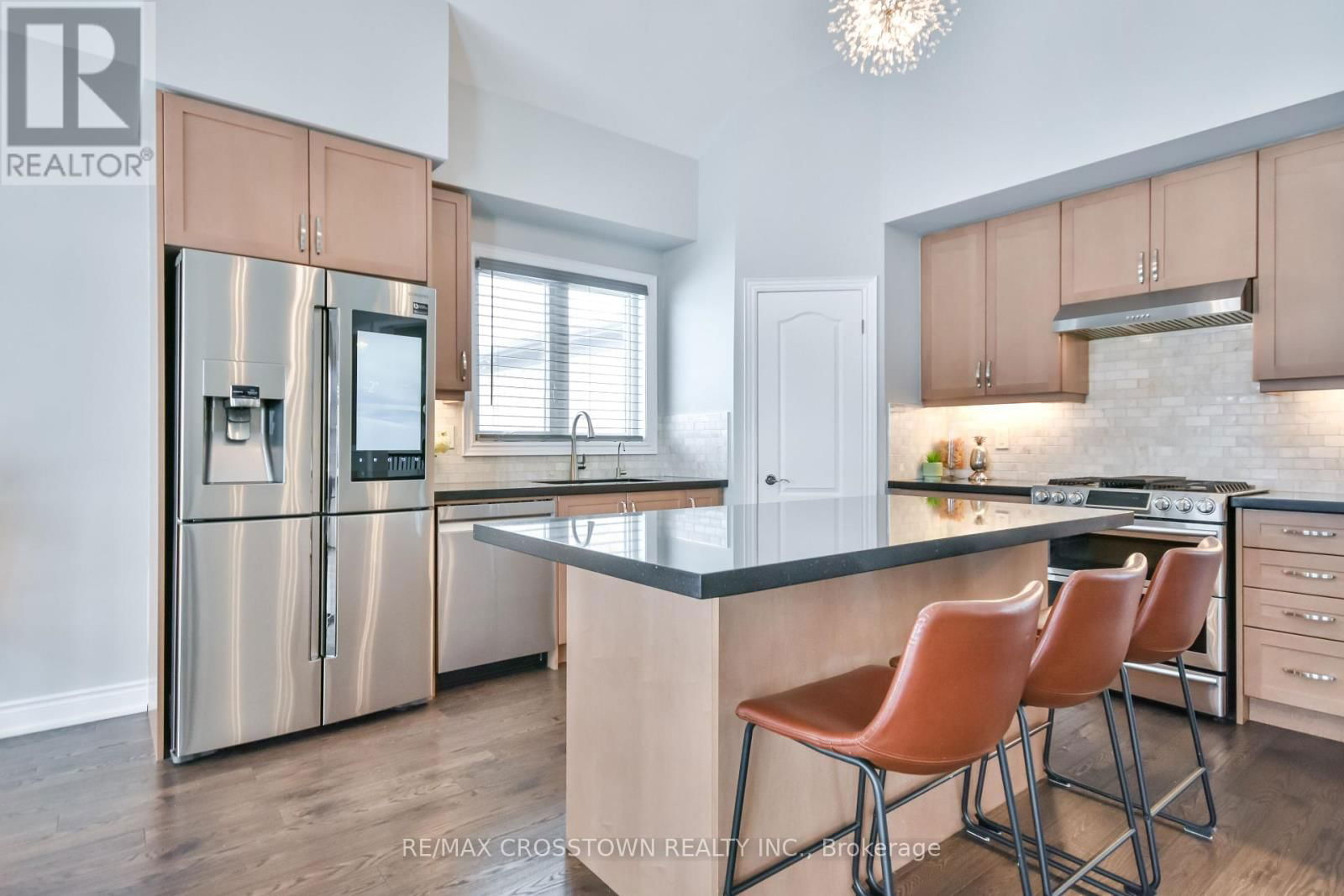 22 STEWART CRESCENT Image 13