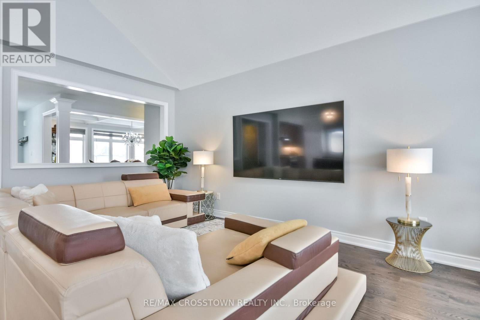 22 STEWART CRESCENT Image 17