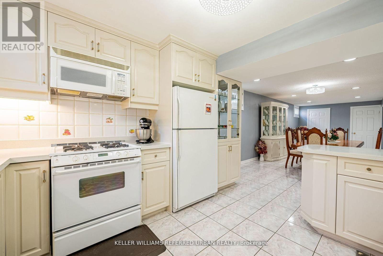 78 BECKENRIDGE DRIVE Image 34