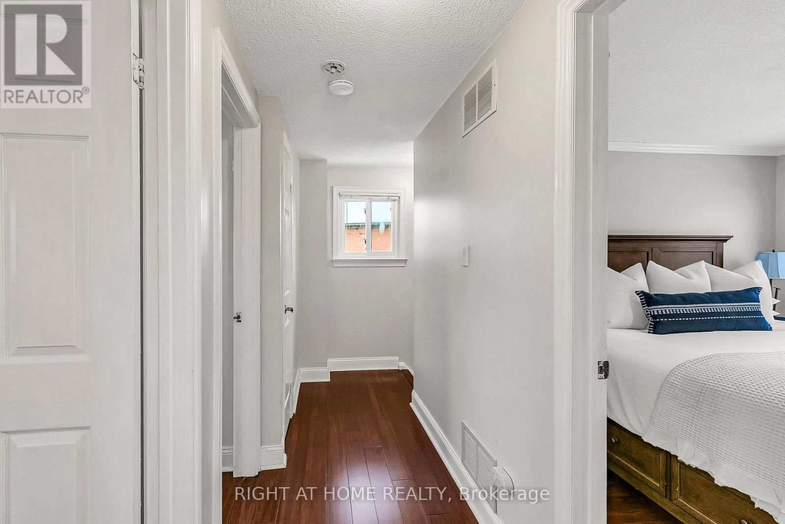 39 ARANKA COURT Image 22