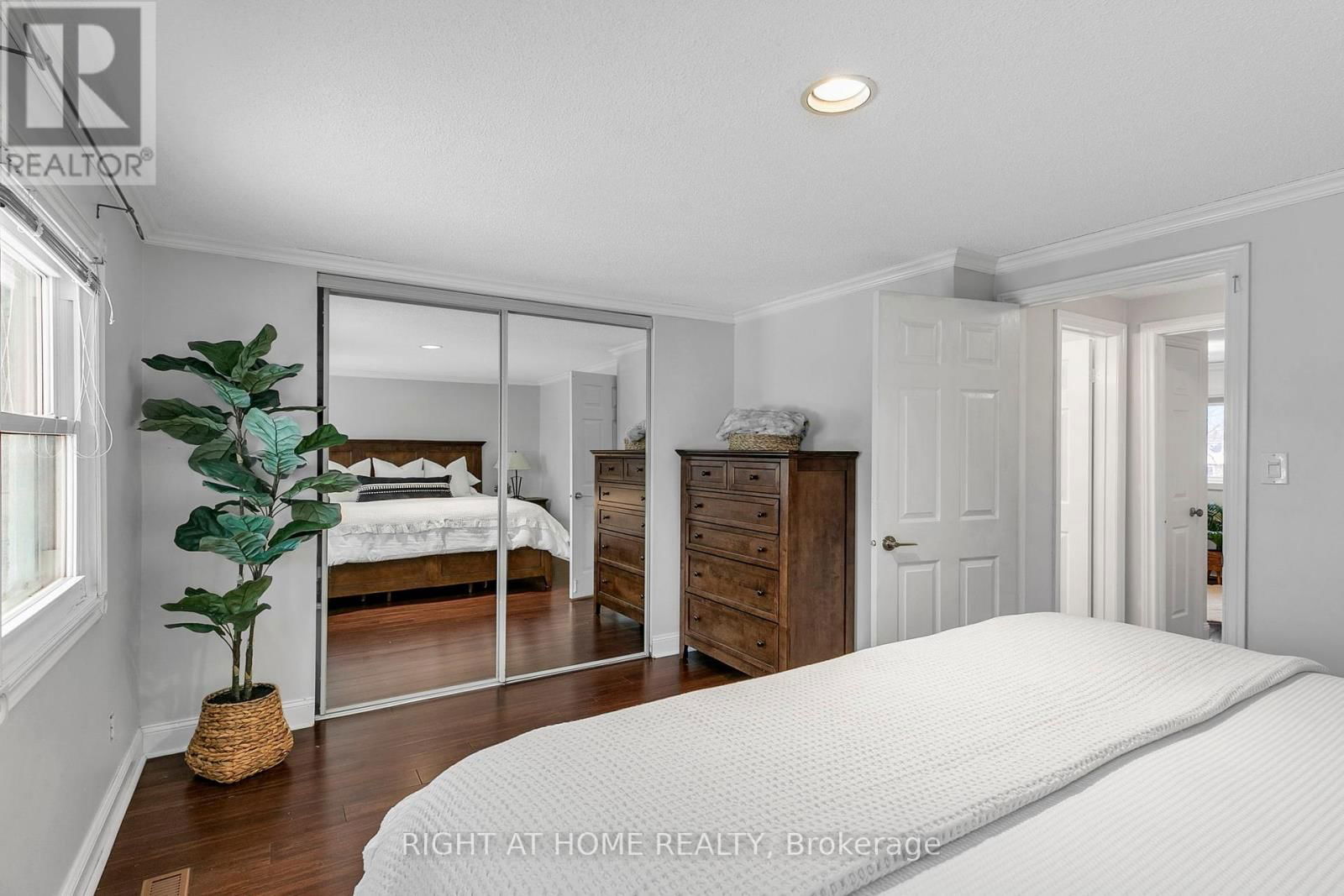 39 ARANKA COURT Image 23