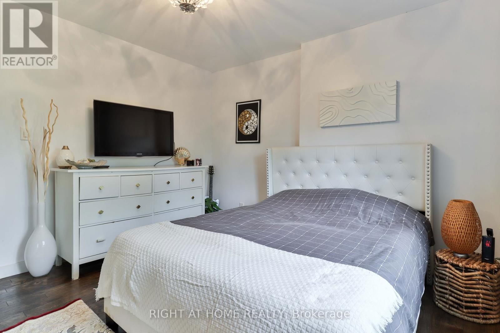 875 SRIGLEY STREET Image 27