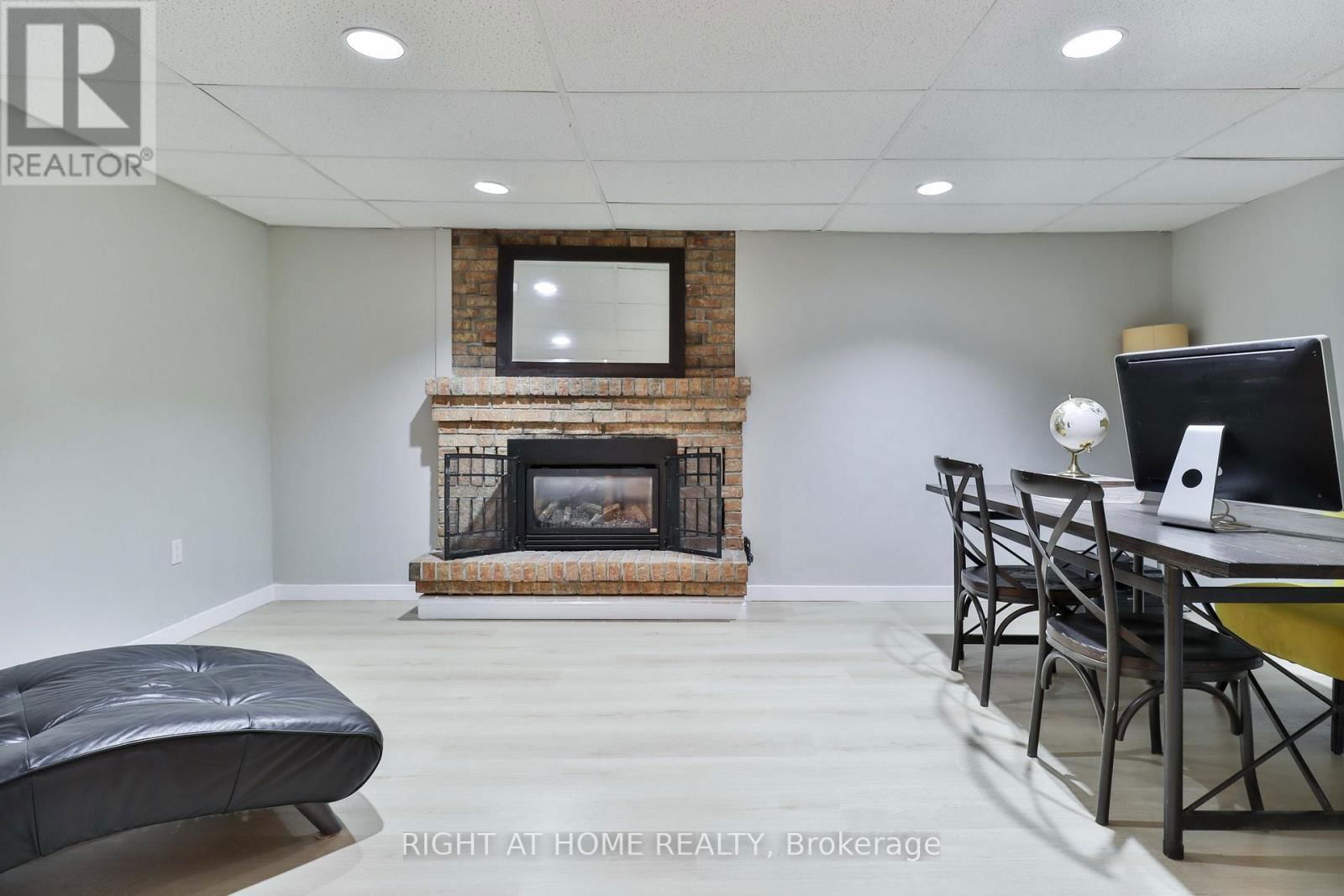 875 SRIGLEY STREET Image 34