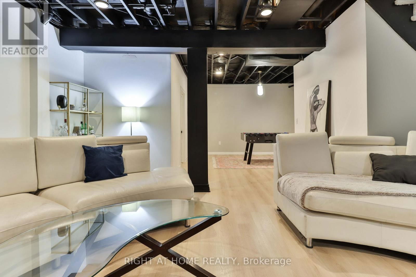 875 SRIGLEY STREET Image 36