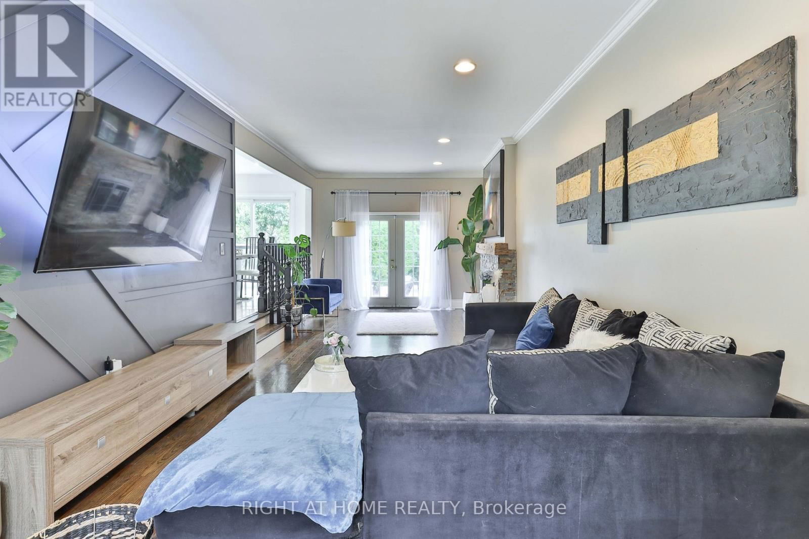 875 SRIGLEY STREET Image 5