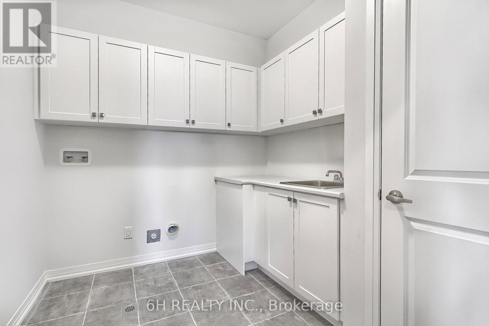 43 KESTERFARM PLACE Image 39