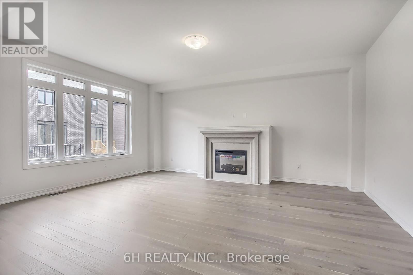 309 BOUNDARY BOULEVARD Image 21