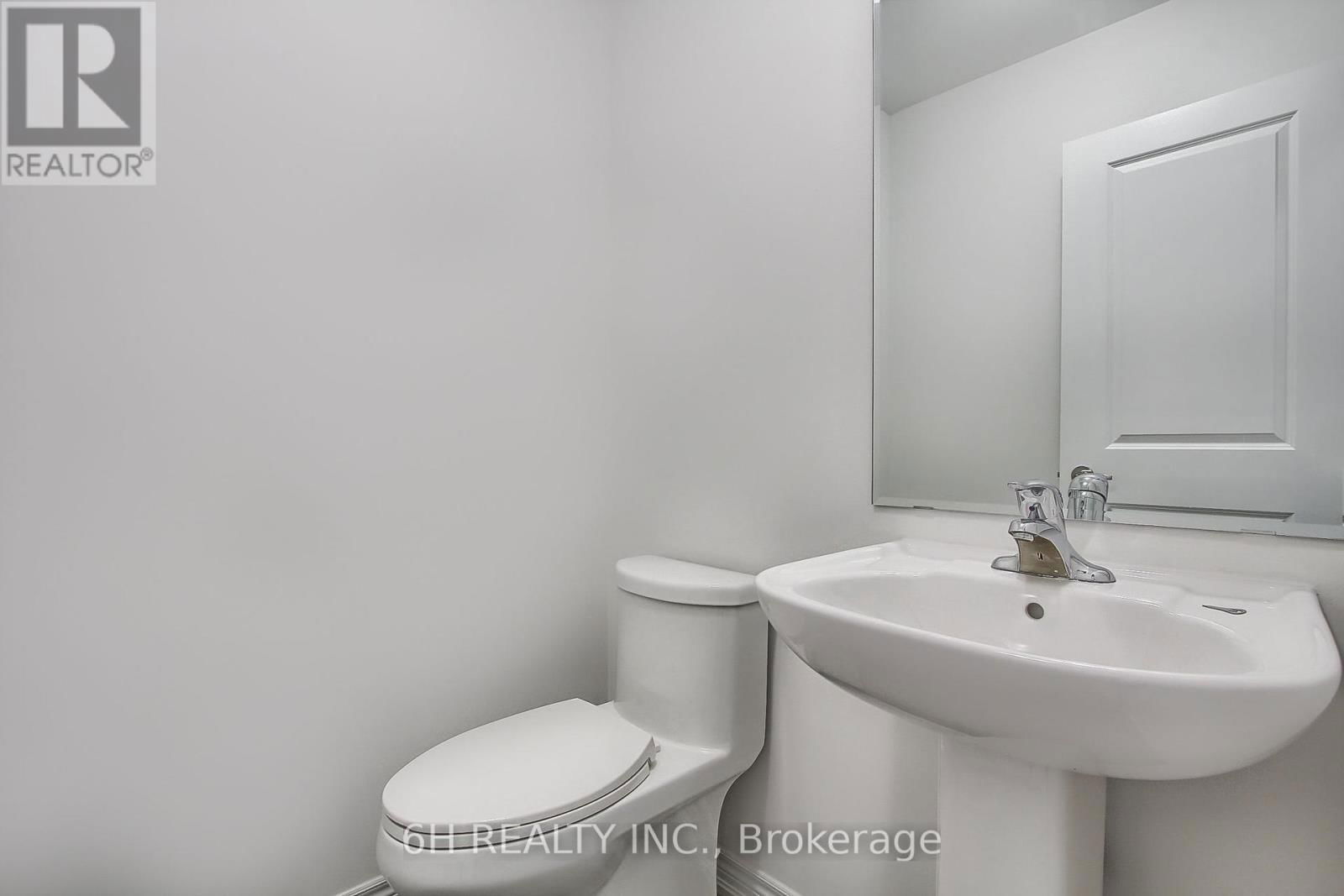 309 BOUNDARY BOULEVARD Image 25
