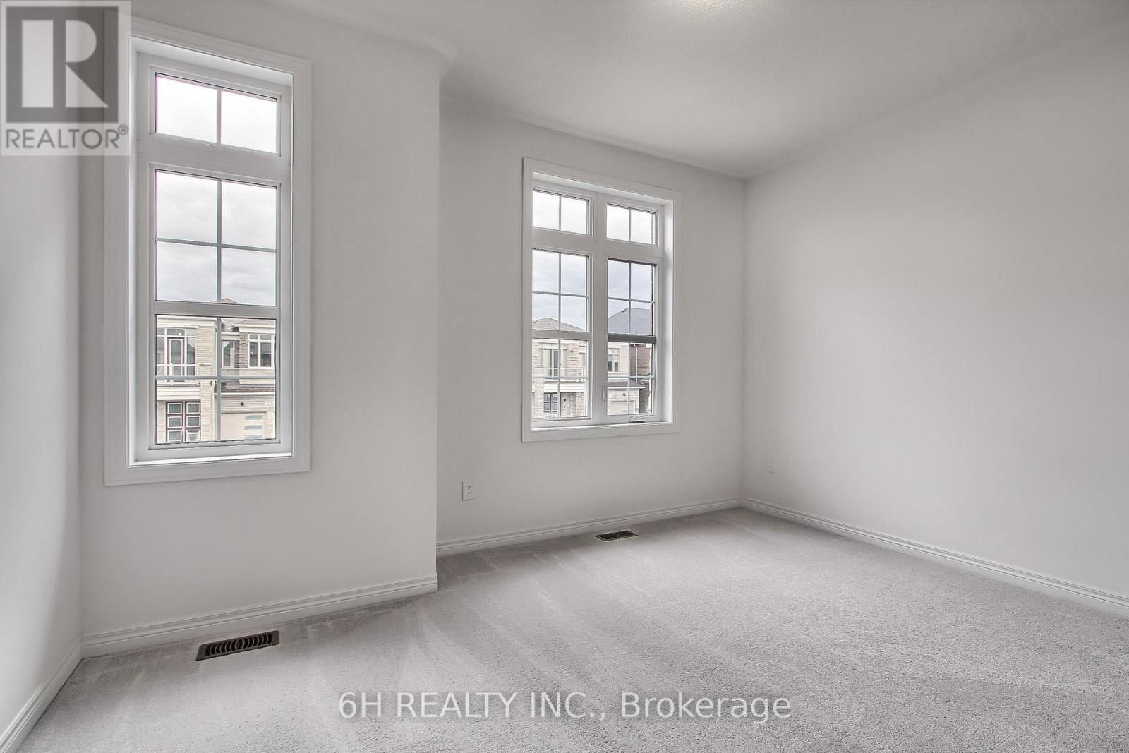 309 BOUNDARY BOULEVARD Image 38