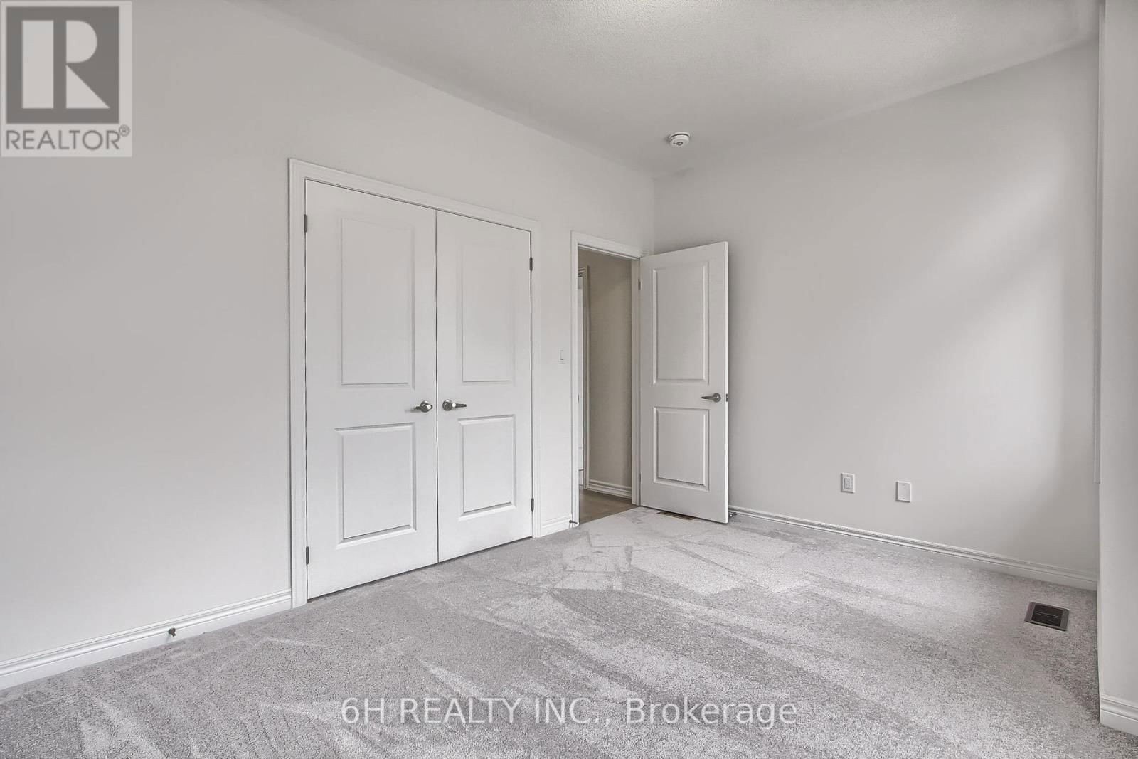 309 BOUNDARY BOULEVARD Image 39