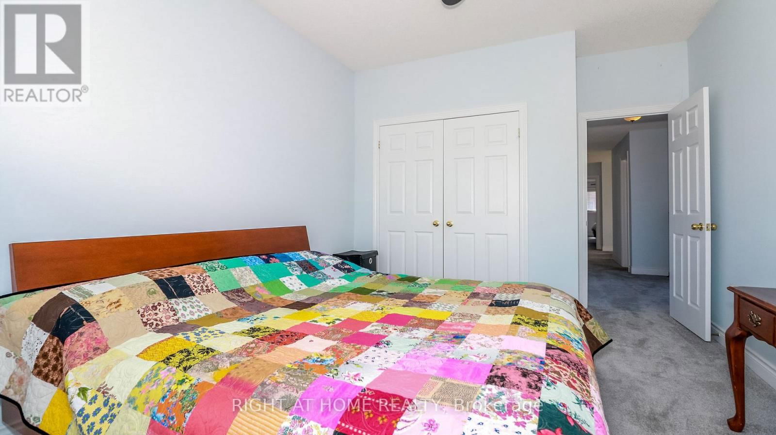 2072 WILSON STREET Image 37