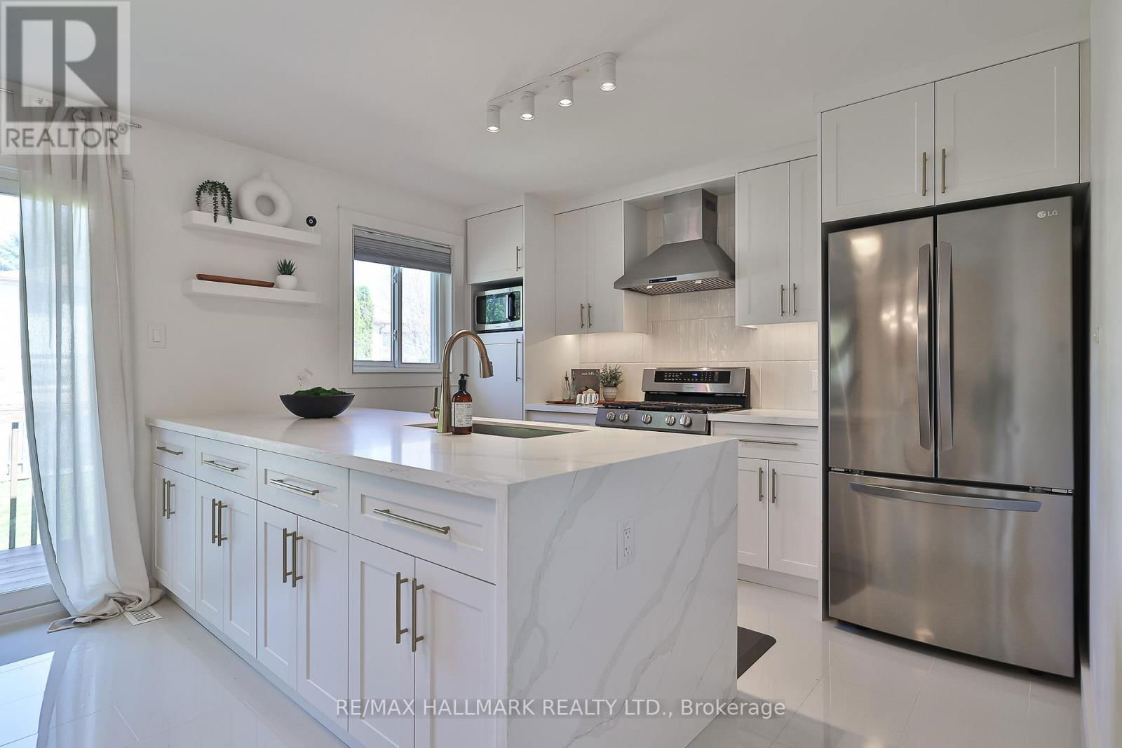 583 HAINES ROAD Image 11