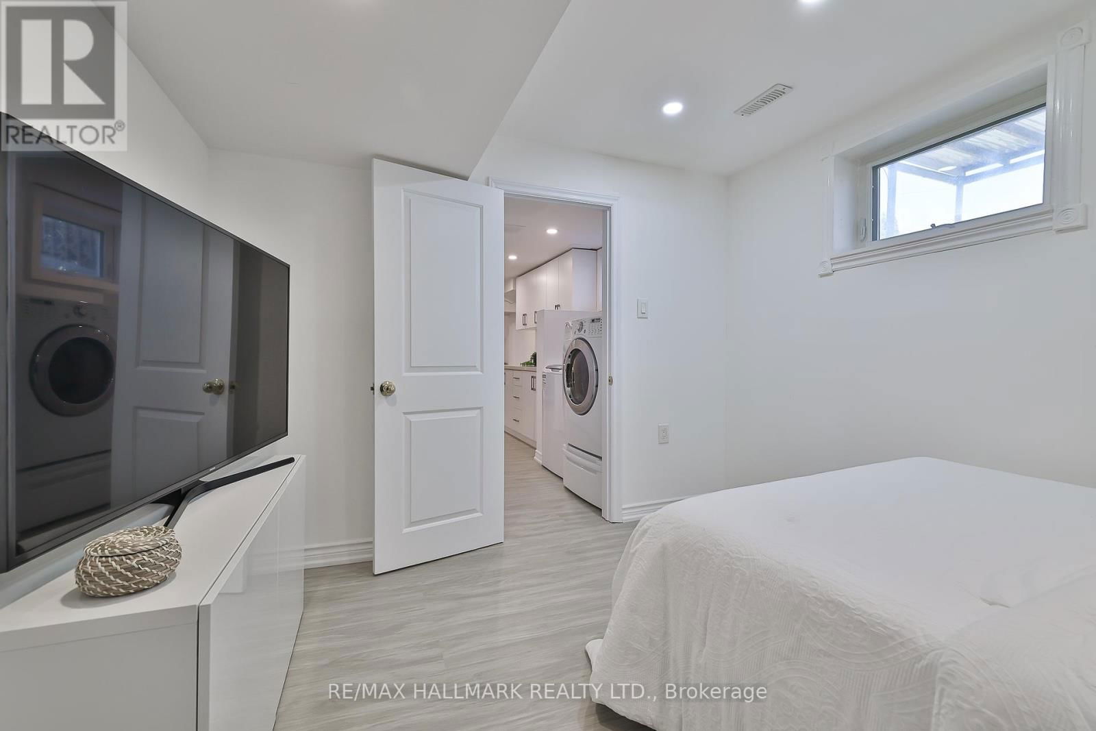 583 HAINES ROAD Image 32