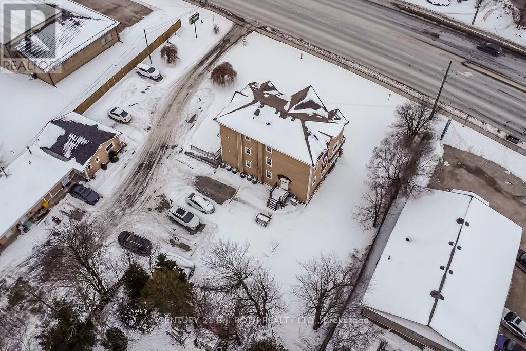 192 MILL STREET Image 10