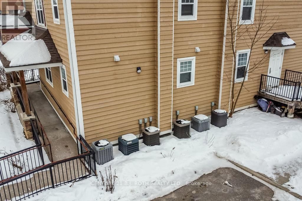 192 MILL STREET Image 15