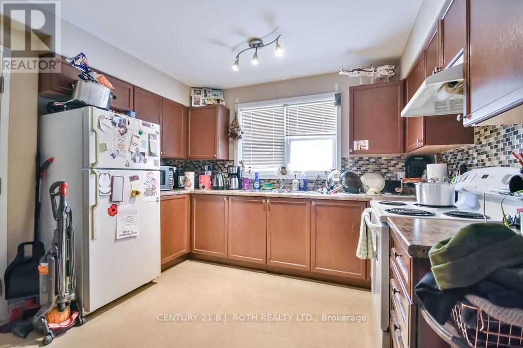 192 MILL STREET Image 22