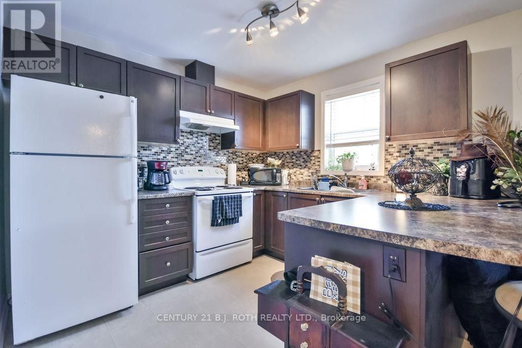 192 MILL STREET Image 26
