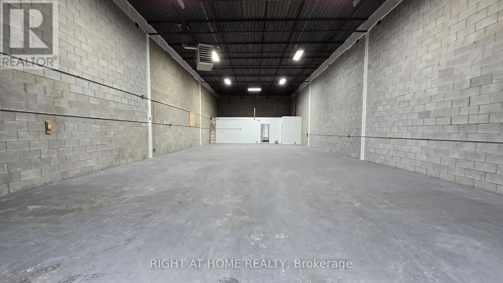47 - 101 FRESHWAY DRIVE Image 6