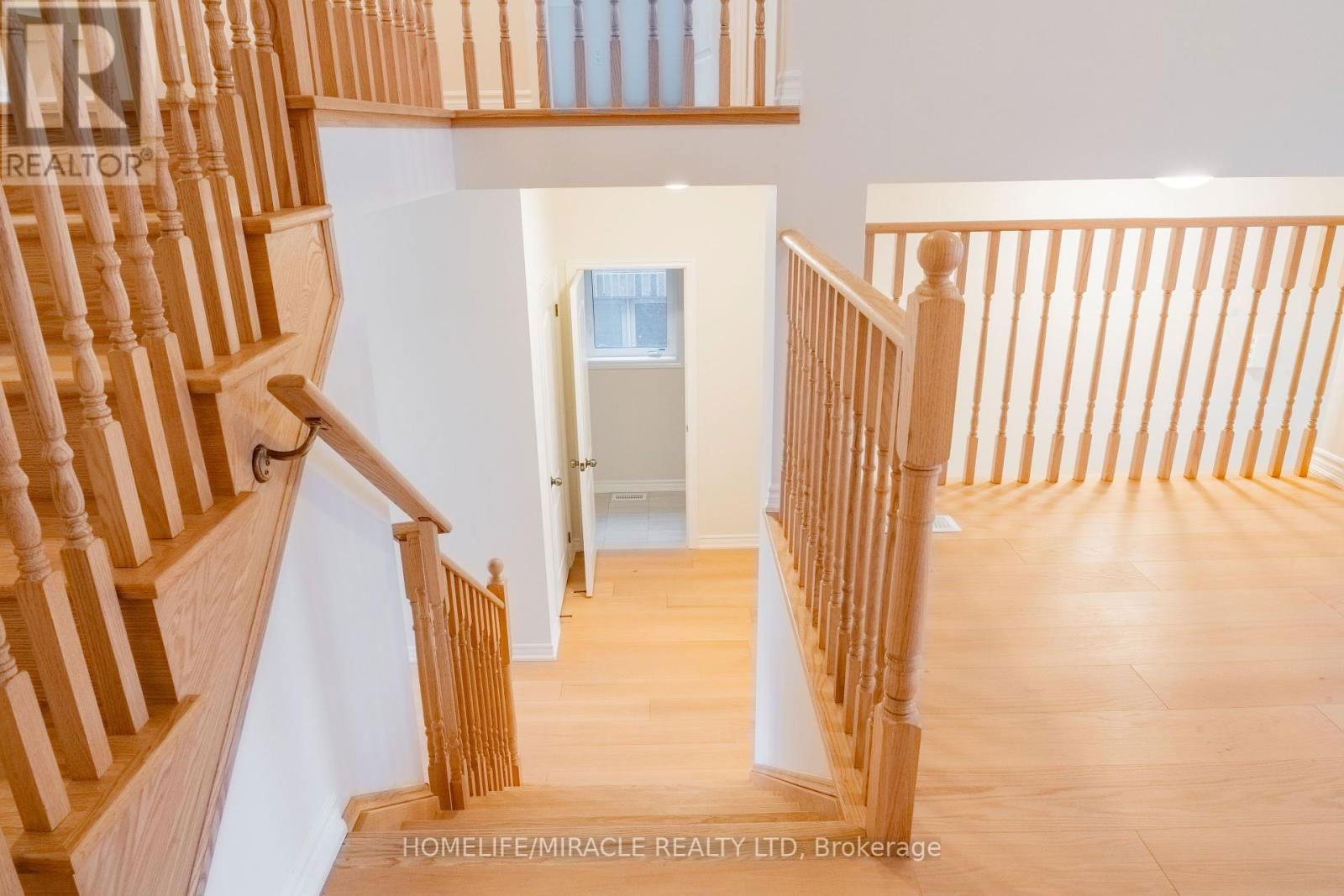 19 FENN CRESCENT Image 26